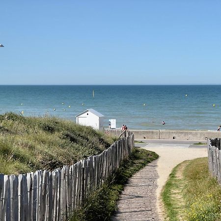 Cabourg Plage A 200M Plage エクステリア 写真